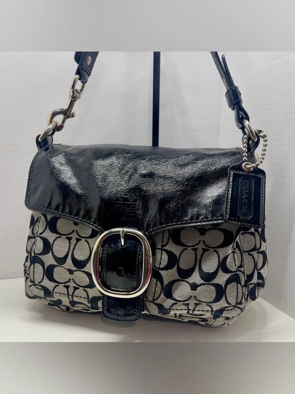 Coach Bleecker 2008 Signature Flap Shoulder Bag 12562 Black Patent Trim, Buckle - Picture 4 of 14